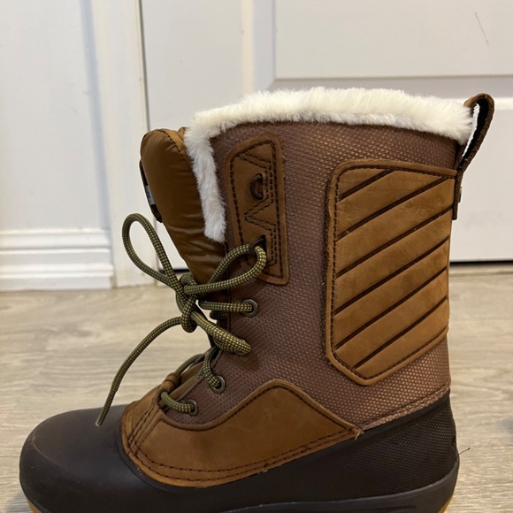 The North Face Snow Boots - US 8.5 / UK 6.5 / EU 39.5 - Excellent Condition! - Picture 4 of 5